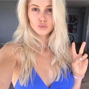 Meet your Posher, Madelyn